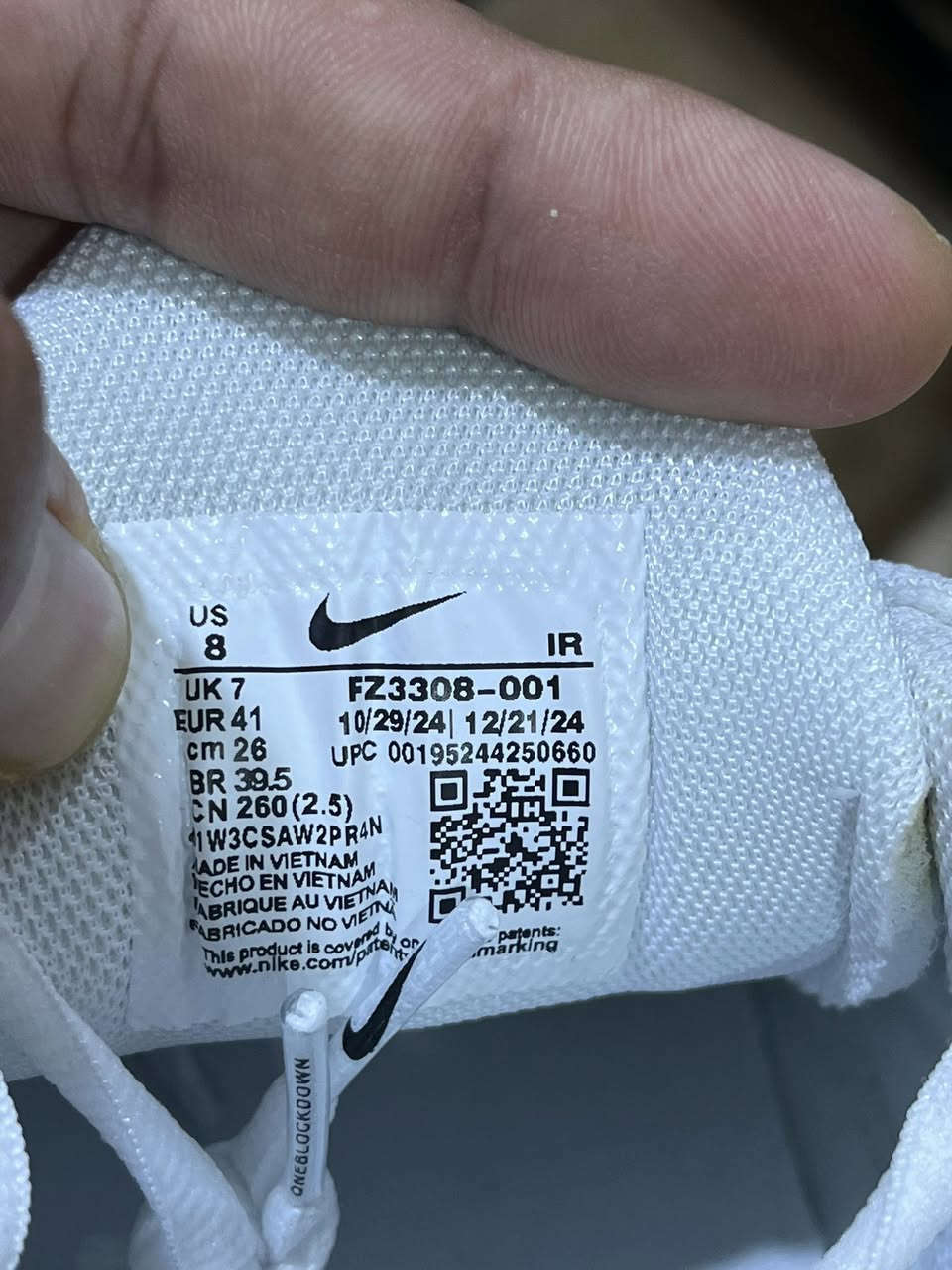 حذاء نايك اصلي صناعة ماليزي 
قياس ٤١ 

اول تم ب ٢٨ الف واصل 📌📌


**إذا كنت صاحب هذا الإعلان وتريد حذفه لأي سبب، رجاءا أرسل رسالة إلى الدعم الفني**