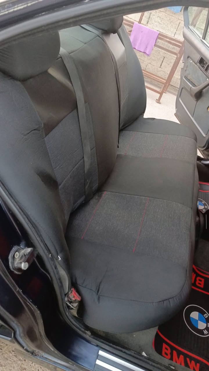 bmw 525
موديل 1994
كير محرك نظيف تحويل ثاني يوم بأسمي مصبوغة عام جمالية عدا طخة جاملغ خلفي تبريد وي السويج محرك فانوس 
السعر 55 
اي استفسار موجود خاص او هذا الرقم ***********
