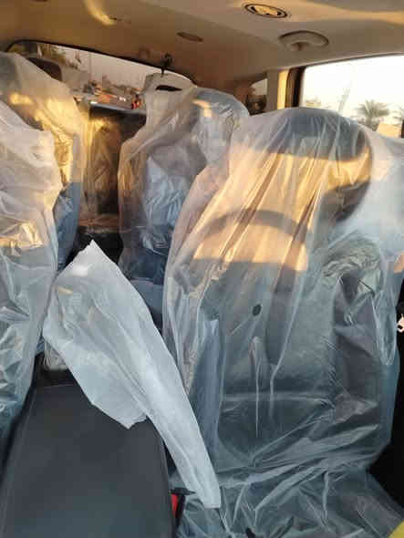 كيا تولرايد ٢٠٢٤ مكينه ٣٨٠٠  ماشيه ٧٠٠٠ اخت زيرو بدون رقم سعرها ٣٠٥ ***********  حادث خفيف صبغ بس باب بصف سايق قطعه وحده فقط
