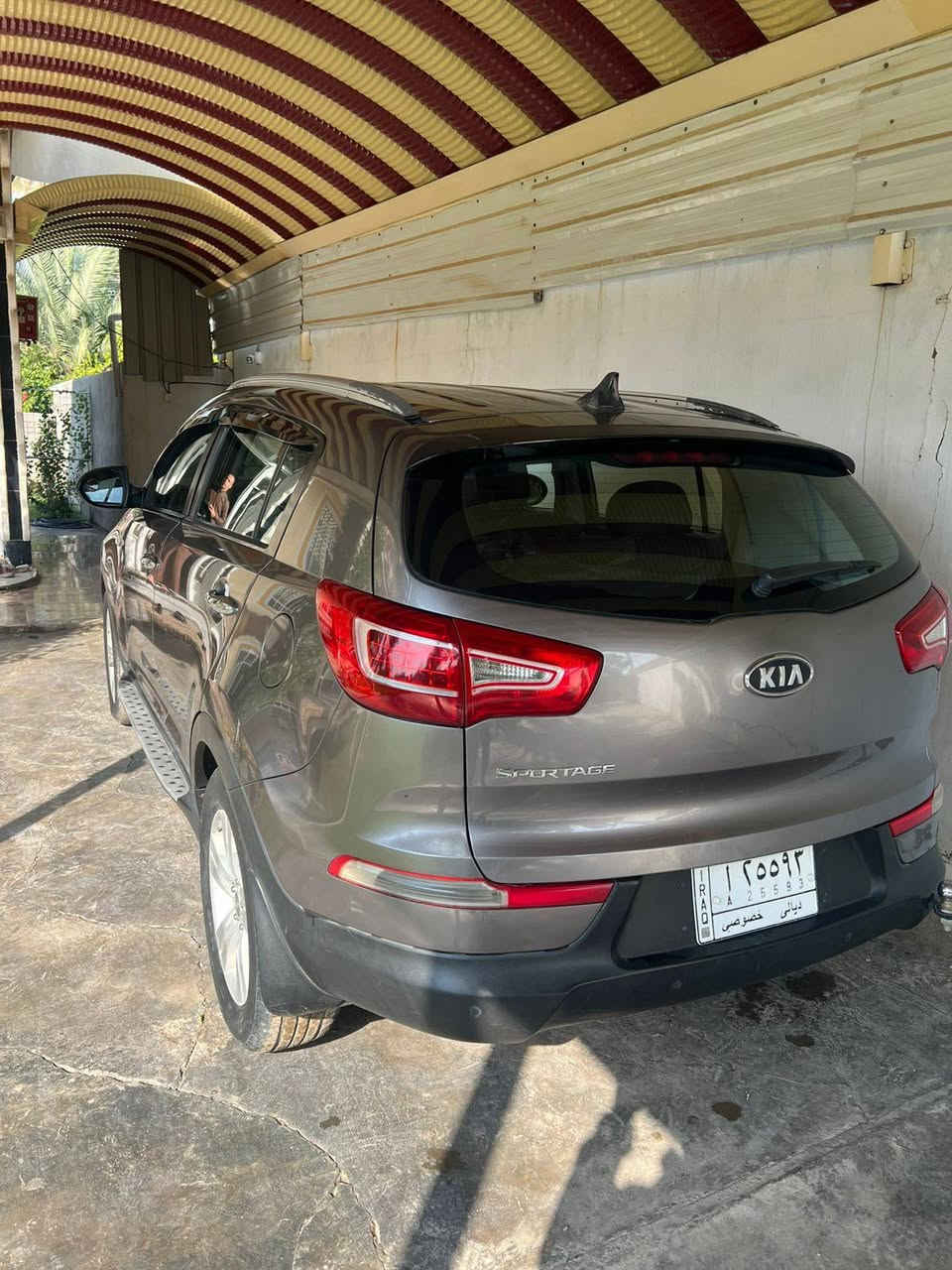 السلام عليكم سبورتج موديل 11للبيع سياره وارد خليجي سياره جاهزه من كلشي مكينه كير تخم تاير حداديه كله شرط تدفى تبريد خير من الله سياره خير من الله مكينه ٢٠٠٠ دوش مكينه لاتنقيص ولاتبخير خير من الله رقم ديالى الاماني سنويه ل27 باسمي شرط التحويل ولاشراي يتصل وكل الهله بل يجي العنوان ديالى دلي عباس قرى شروين لاستفسار  ***********
