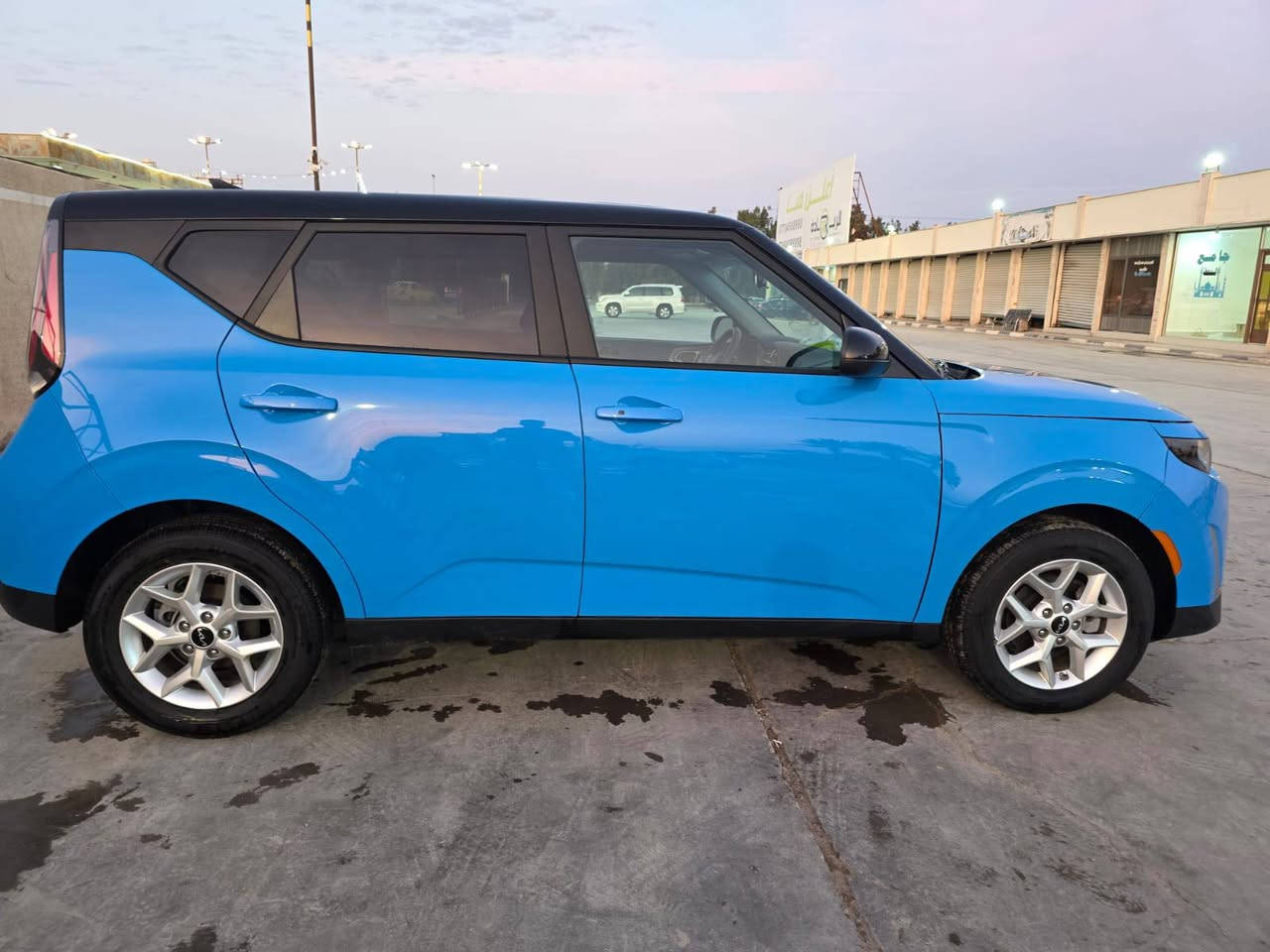 لبيع كيا صول
موديل 25 
دخول جديد بسمي تترقم جميع المحافظات 
بدون صبغ بدون تبديل بارد فقط بل بنيد 
رقم الشاصي مرفق بل منشور 
مكاني بابل 
السعر ب160وبيه مجال
***********
