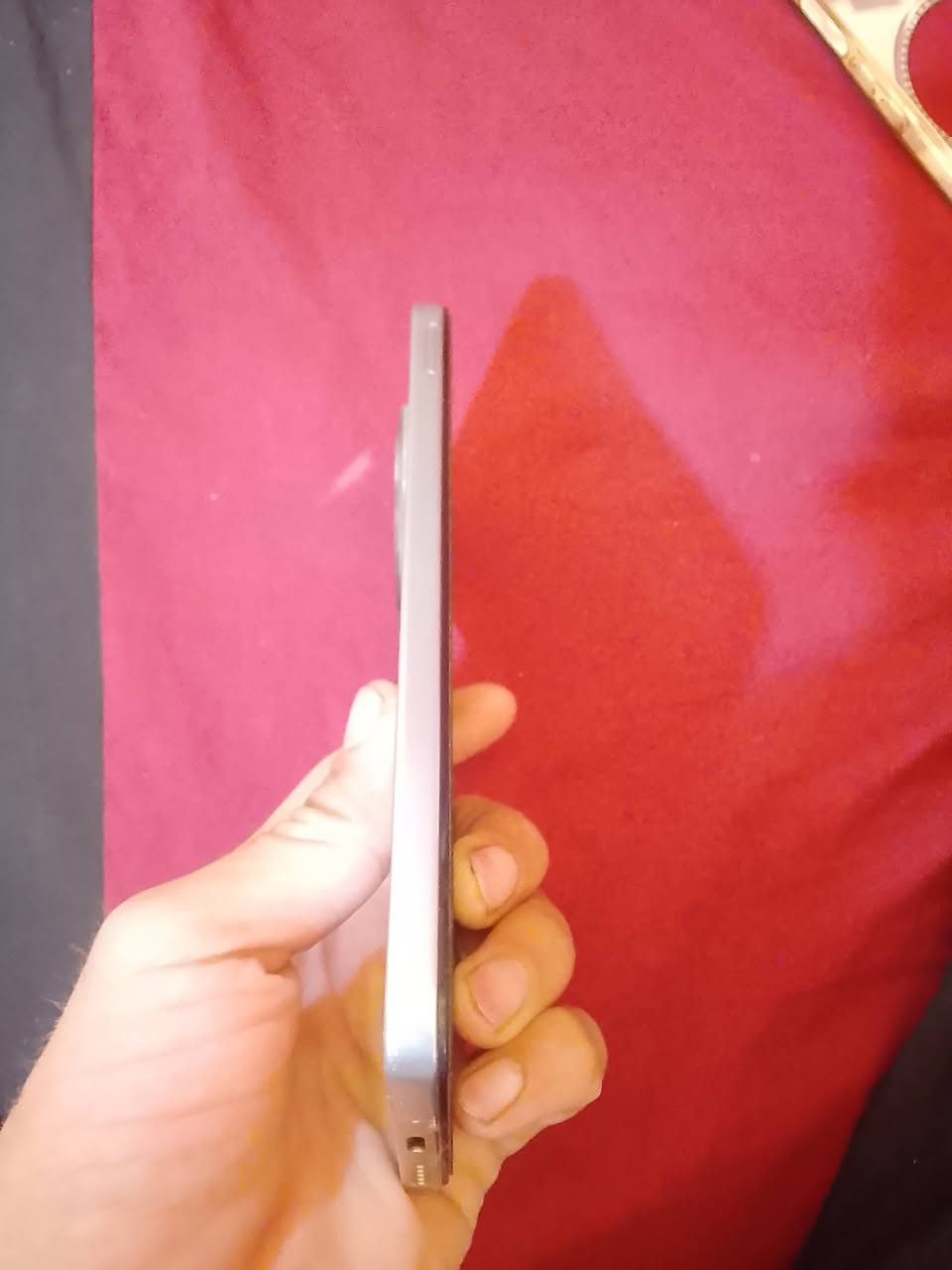 سلام عليكم شلونكم حبايب جهاز جديد مصار شهر من اخته بس محتاج وريد ابيعه ومانت الله جهاز جديد ذاكره 256جهاز يخبل 
سعر 150وبي مجال قليل ***********
