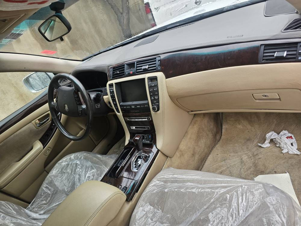 بڕاوە بچوک بە گەورە ساج مەلەکی پەردە 
بێ چاڵو شوخت  سوکان لێکزس زۆر نەرمە سوکانی بێ بۆیاخ بێ مەسرەف تەقەو ڕەقەی هیچ هیچ نیە لۆکە سەیارەکە زۆر جایزە  سعری 53 معامەلە لە سلێمانیم *********** السليمانية, العراق
