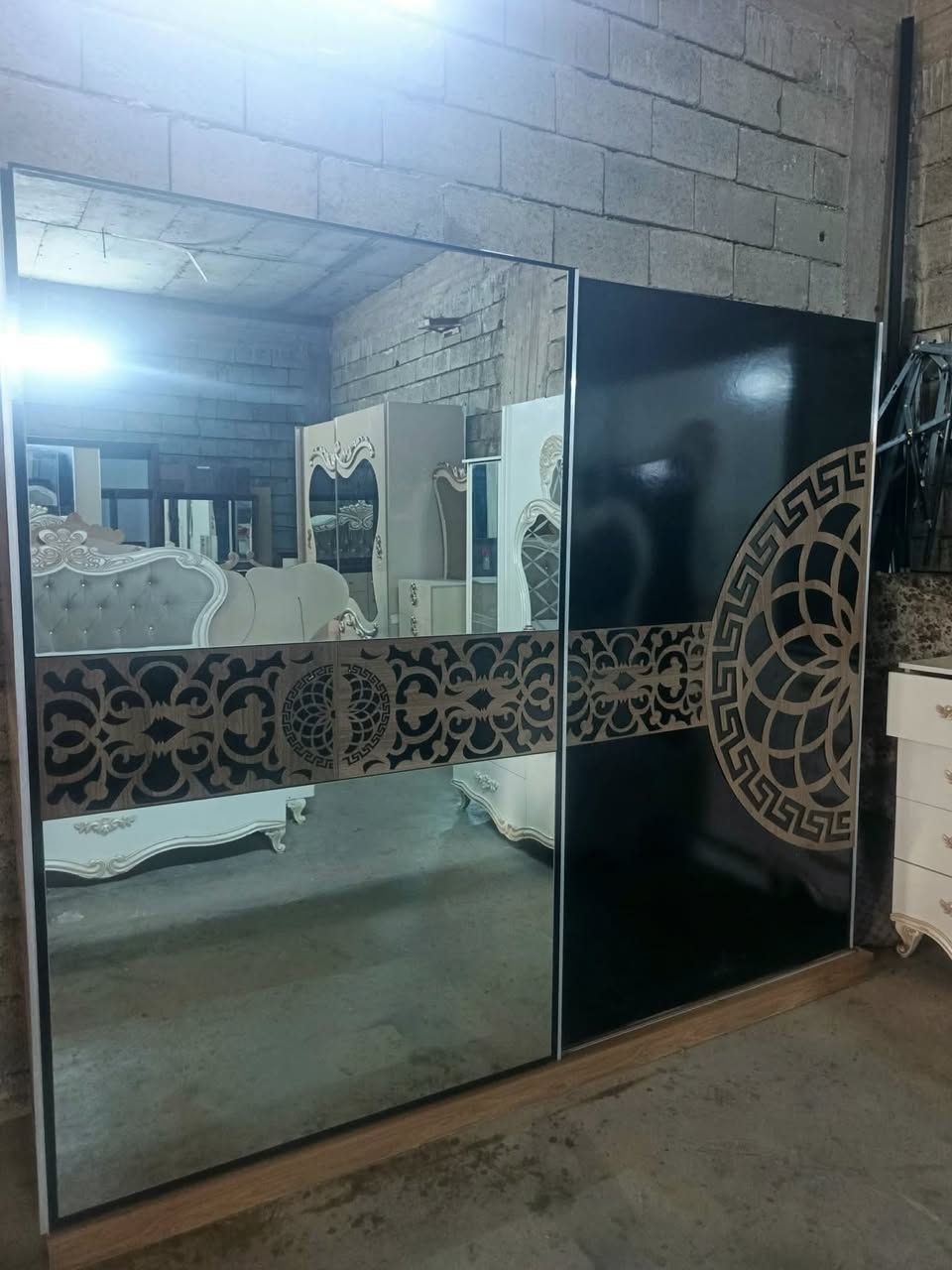 سلام عليكم غرفه نوم للبيع  غرفه كامله شراي تعال خاص عنوان كركوك مستعجل بيع 🤍


**إذا كنت صاحب هذا الإعلان وتريد حذفه لأي سبب، رجاءا أرسل رسالة إلى الدعم الفني**