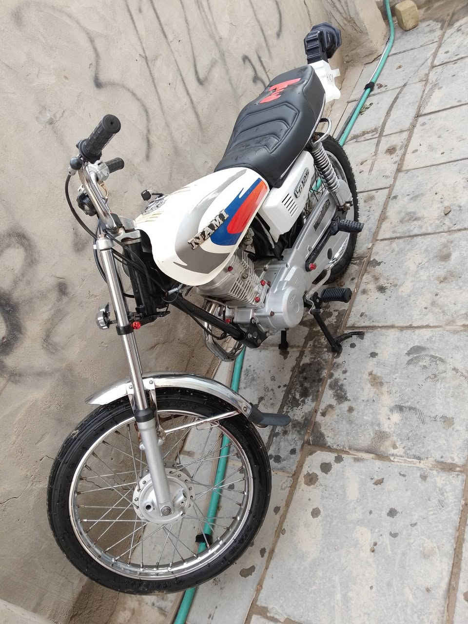 سلاام عليكم دراجه كلك للبيع الشراي بيه خير ويدلل***********
