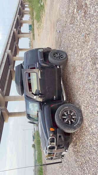 سلام عليكم للبيع همر H3 سياره جاهزه فوول مواصفات واحد عله واحد مكفوله من الصبغ فقط مكان بصيط يم الجامه الخلفيه لا غيره مكينه كير تبريد كلهه جاهزه جيد جدا السعر 120 او بيهه مجال اذا اكو امراوس هم ترهم عنوان السياره بغداد الاعظميه للاستفسار اتصل ***********
