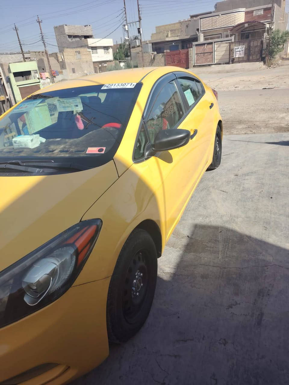 فورتي ١٥ رقم ديالى حادثها جاملغ وبنيد بيها خيط بخار
صدر جديد خير من الله 
تخم تاير جديد 
دواخلها حلوه 
السعر٩٧ وبيها مجال 
بغد المعامل 
***********
