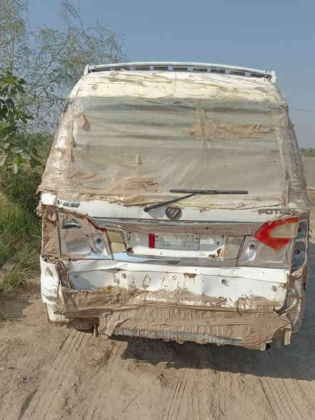 آلَسِلَآمً عٌلَيَکْمً فُتٌوٌنِ مًوٌدٍيَ 14
بسم موطن ماعليها حجز سنويه عضم عاج بيها ضربه بلجنطه مامصلحه ابيع ع وضعها مكينه كير اكسن كفاله تخم تاير حداديه دوشمه نضيفه 
السعر 27 وبيها جمال تفاصيل اكثر اتصل 
***********
مكان بابل قضاء المحاويل
