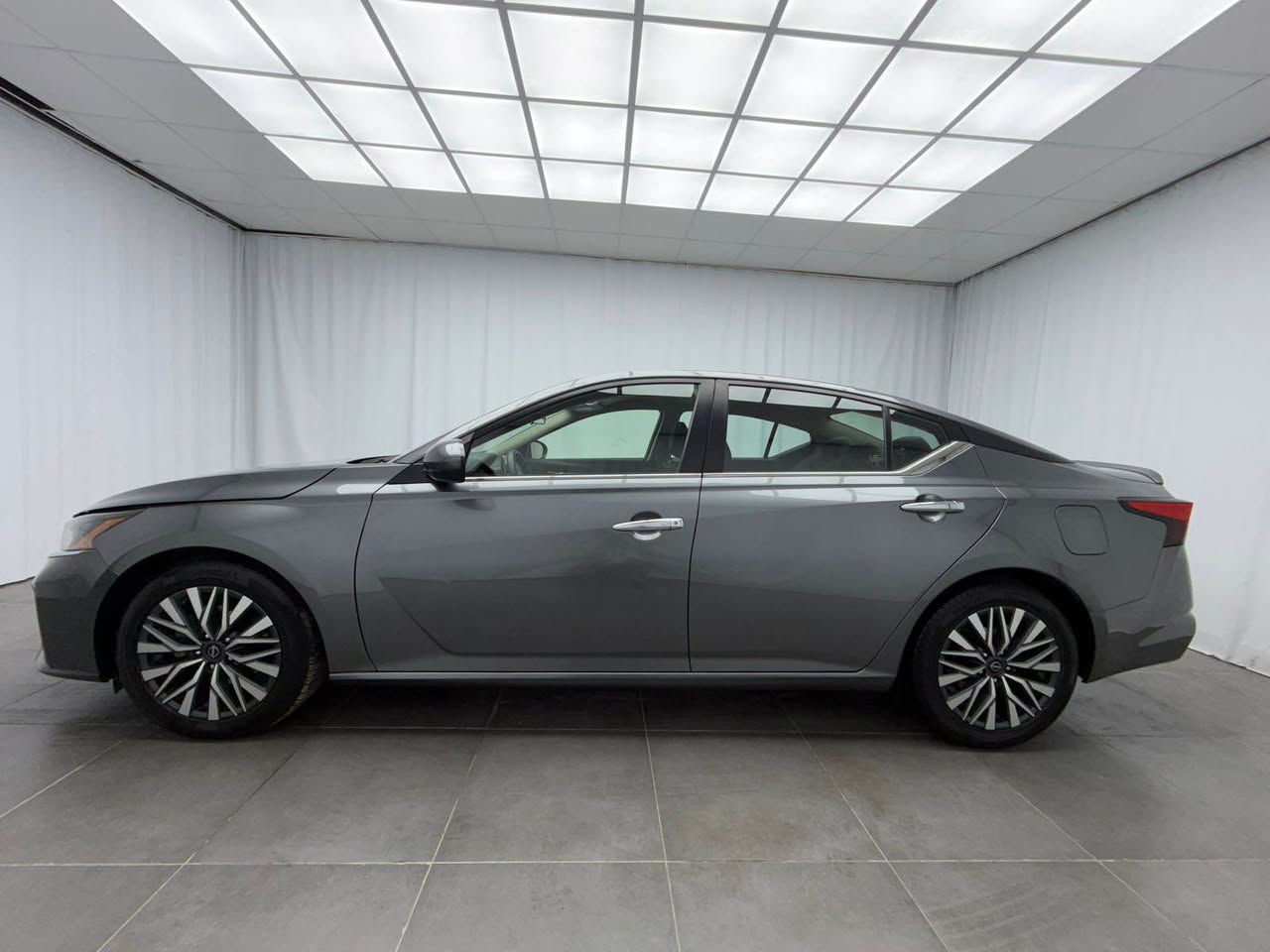 اڵتیما ٢٠٢٣ مواسەفات SV PLASتةحةكماتي سةرسوكان خةتي سةرجادة شاشةگةورك بێ بۆیاخ  پێشی کەپسە سنوق کراوە بیلاد بێ ئەرباگ      ☎️***********☎️ السليمانية, العراق
