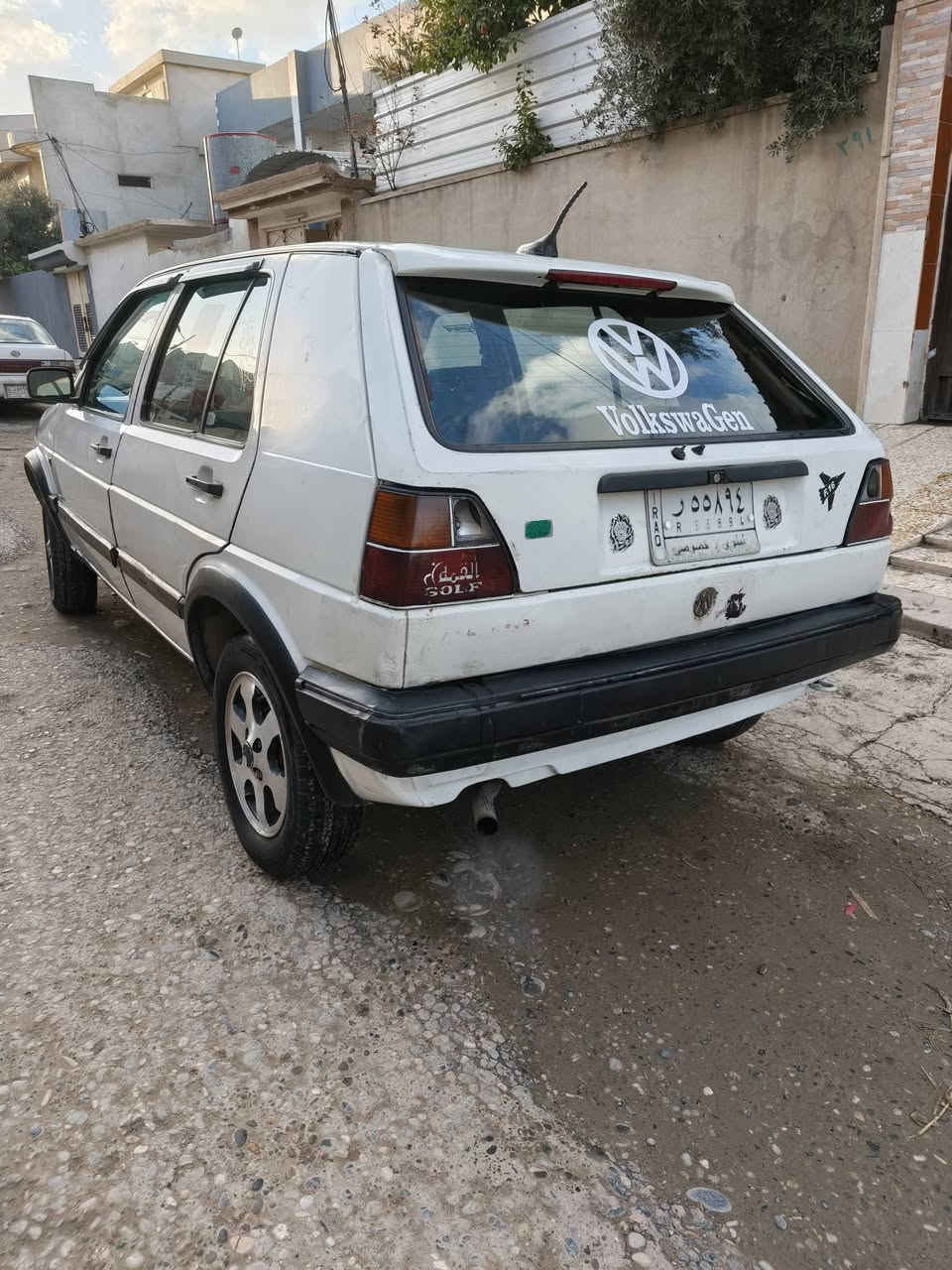 كولف للبيع
موديل 1989 

محرك 0.8

كير شرط محرك بدايت صرف

صبغ بيها مكانات

كابون بيها 

شرط التحويل

مكاني بل موصل ايمن 

السعر26بيها مجال قليل 
غير متواجد على الفيس 

***********
