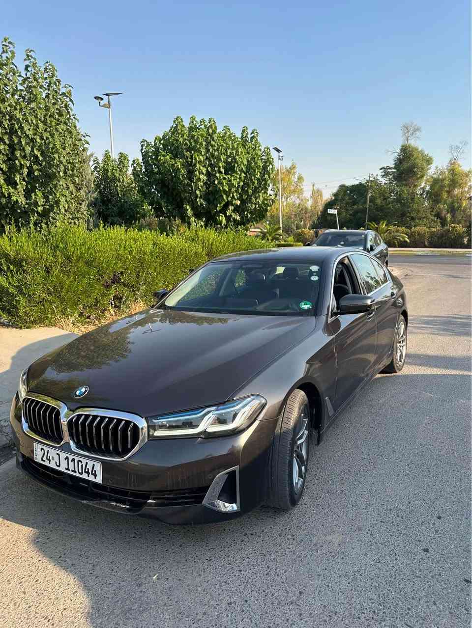 BMW 530i 
WARD Almani 🇩🇪 
2021 
Cllen hamu qallbe ba shart 
97000km royya 
Masafat 
Datasho 
Radar Gawra 
Shasha gawra Slayt 
***********
S3r 325 أربيل, العراق
