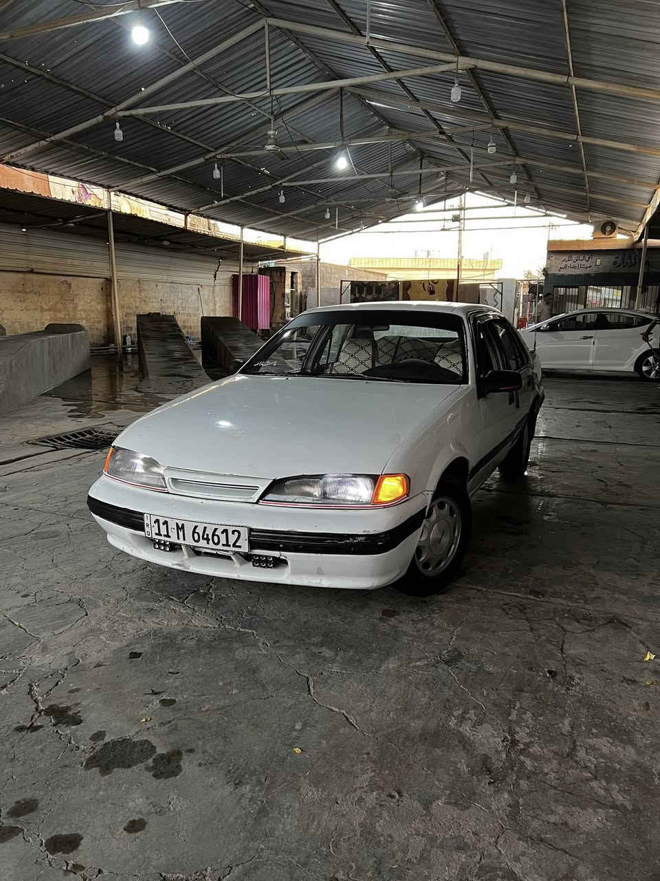 برنس دايو 1994
للبيع و مراوس بفكتره 
سياره حيل نضيفه 
صدر امامي خلفي جديد  تخم تاير جديد  رقم بغداد تحولي ثاني يوم. كلشي بيه شغال.  
محرك بي تبخير.   كيرها نضيف مابي شي  سعرها 32وبيها مجال 
***********
