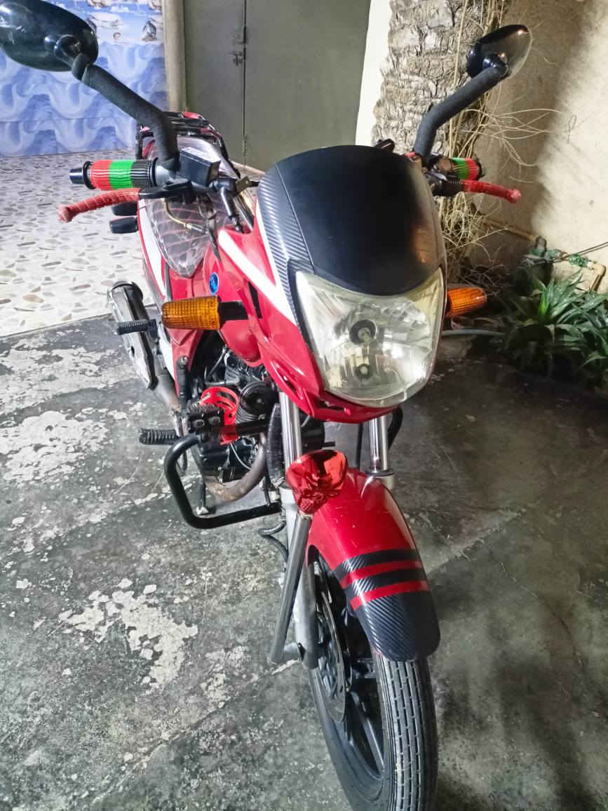 سايم مسجل كامل لوحات وسنويه رقم نگليزي مال جناي الموطور نضيف بمعنئ الكلمه ارجع واگول مال جناي مكانه الرمادي 5كيلو للستفسار ***********
