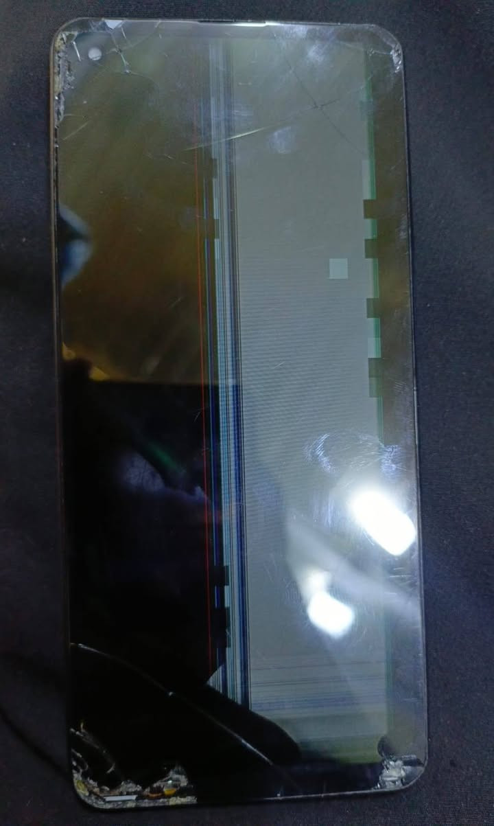 السلام عليكم تلفون للبيع A21s ذاكره 128 بطاريه 5000 تلفون بس شاشه محتركه تلفون ابد ممفتوح طيني سعرك واشوف مكاني بغداد رقمي 
***********
