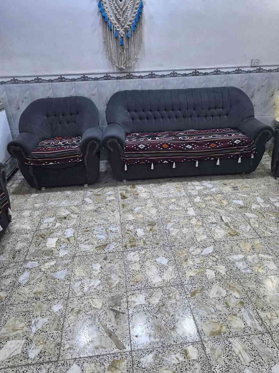 10 مقاعد ب 250 وبي مجال


**إذا كنت صاحب هذا الإعلان وتريد حذفه لأي سبب، رجاءا أرسل رسالة إلى الدعم الفني**