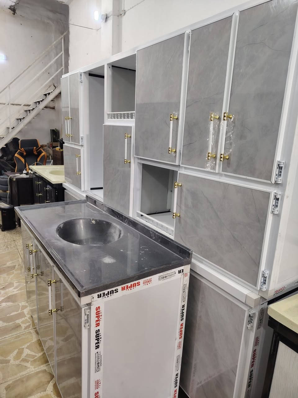 يالله توفرت كاونترات تسكام جديد بمختلف الأوان وبمختلف القياسات العنوان واسط قضاء النعمانيه حي العسكري مجاور فلس ونص من قرب ابو الجود كلشي موجود
***********
***********
