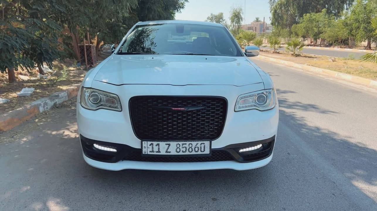 السلام عليكم اوباما 2020 فول موصفات بلاتين يوم رقم بغداد بسمي شرط التحويل سنويه جديد رقم جديد مكينه كير اكسل حداديه تخم تاير كل كفاله حادث جاملغ وبنيد بدون دواخل صور الحادث داخل المنشور ماشي 170 موصفات بونرامه كشنات جلد كهربايه تفئ تبريد بصمه تشغيل عن بعد وبجم عريض وشاش كار بلي سستم صوت كامرا خلفيه دواره مرايا متحسسه للاضاءة العالية دخول ذكي بصمه مصابيح امامية زنون  ويل كب مكسيكي 18اصلي (ملاحضه اكو تيزاب من أمريكا بدايت القماره مامبين ومامصلح شي قليل شلون عبالك مال حصو طافر عل قماره والصور موجود بلامنشور) مكان السياره بغداد *********** مامتواجد عل فيس السعر 220وبيها مجال السياره احلا من الصور بلاواقع

