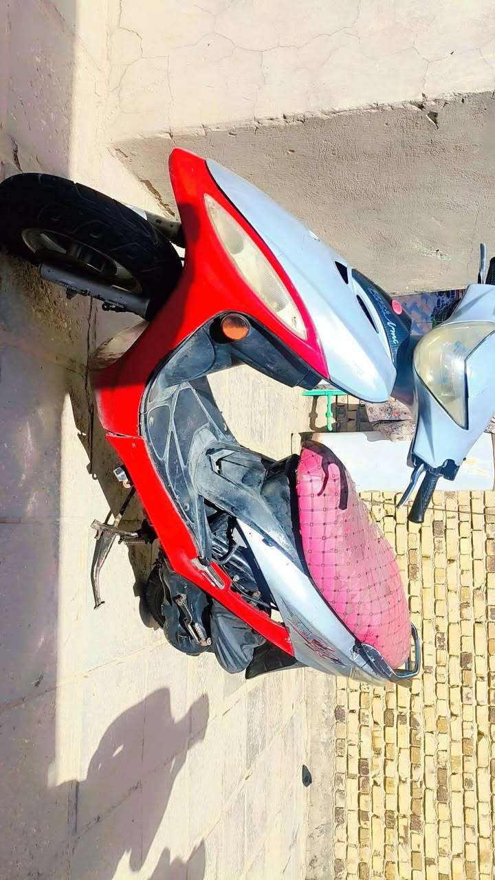 السلام عليكم كامكو جي فور للبيع كهربائيات كلها شغاله سلف هندر شلعه و معدل تشگ الگاع محرك شرط حاويه ما مفتوح  صوت ما تسمعله ما ناقصها اي شي بيها بس لاستيك ولف و شرط حتى ما مبين وياها كفرات بلاديه مختمات سعر 325و بيها مجال شي قليل مكان نجف


**إذا كنت صاحب هذا الإعلان وتريد حذفه لأي سبب، رجاءا أرسل رسالة إلى الدعم الفني**