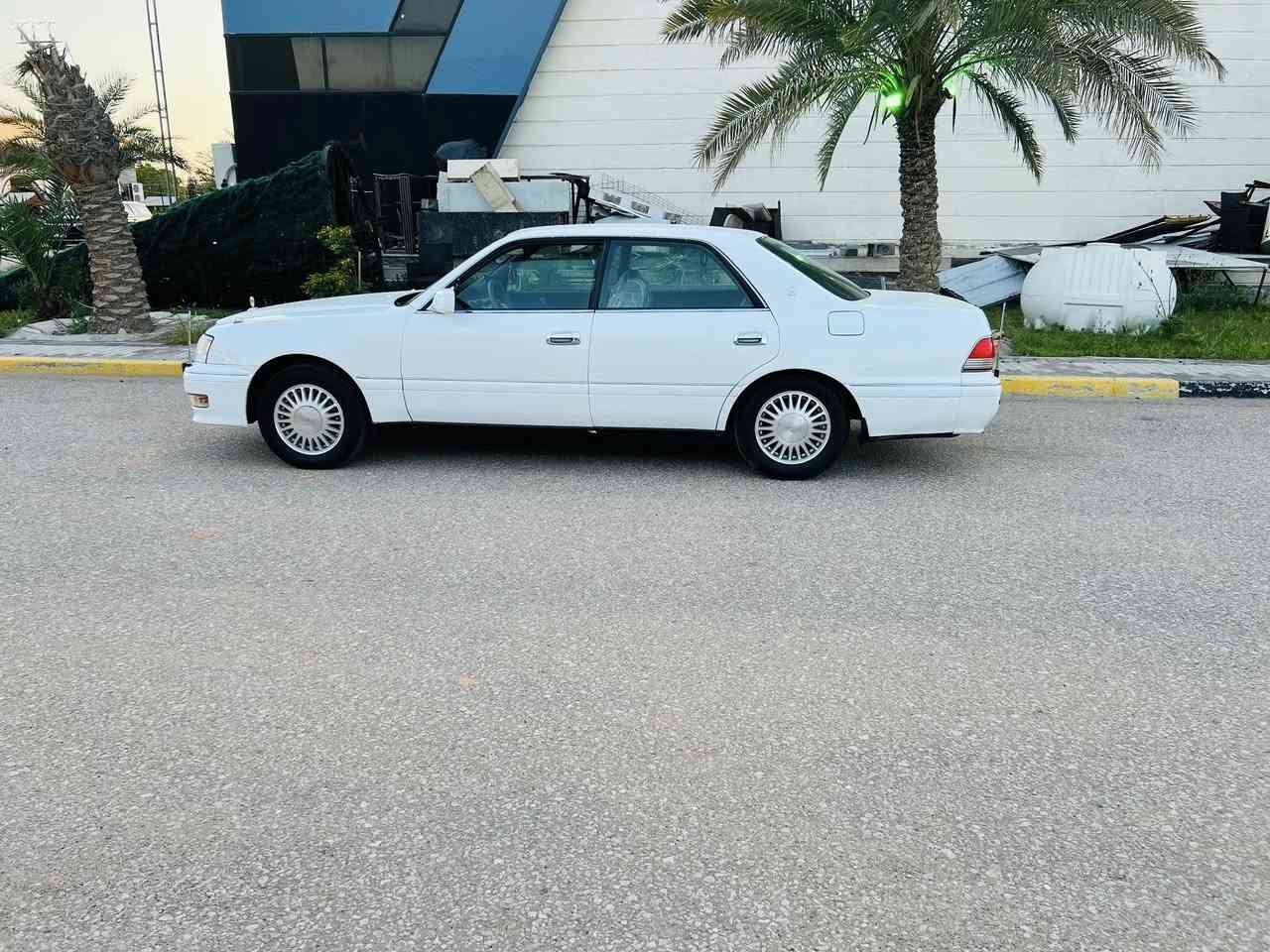 سلام عليكم
راس الثور للبيع رقم انبار بسمي مداور ثاني يوم 

كير مكينه خير من الله سياره جاهزه 

حداديه جديده ستوني مسويهه وره وكدام
تخم تاير جديد 

ويل ليزري 

ارايل خلفي وأمامي 

السياره بيهه ربع كدام  فقط والباقي كفاله 

السعر ٨٨وبيهه مجال 

رقم الموبايل ***********
