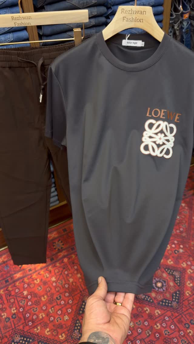 ✨ Rezhwan.fashion ✨
👔 لەگەڵ ئێمە شیک پۆش و براند پۆش بە 🛍️
📍 ناونیشان: سلێمانی - ناوبازار - تەلاری نەقیب - دکان ژمارە 61-62
🔶 العنوان: سليمانية - عمارة نقيب - رقم محل 61-62
🚖 گەیاندنمان هەیە بۆ هەموو عێراق 🚖
توصيل متوفر لكافة محافظات العراق 🚕
📞 پەیوەندی / للاتصال:
***********
***********#iraq #اكسبلور #fashionblogger #fashionista #ازياء
