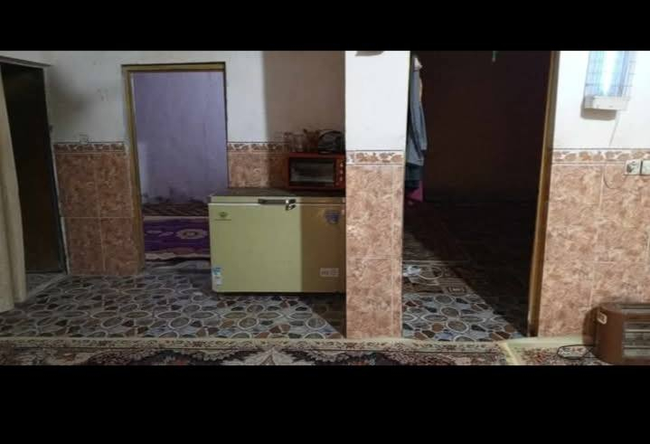 سلام عليكم
بيت زراعي بل جربوعيه الاولى يم ساده ال ستار
مساحة 200
يحتوي ع غرفتين ومطبخ وهول وبراني وحمامات داخليه وخارجيه 
الاستفسار ع رقم ***********
