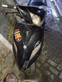 دراجة ثعلب البيع شغالة بس الكلج المامي مفلش ابيعلك كوم حديد رقم 077595...