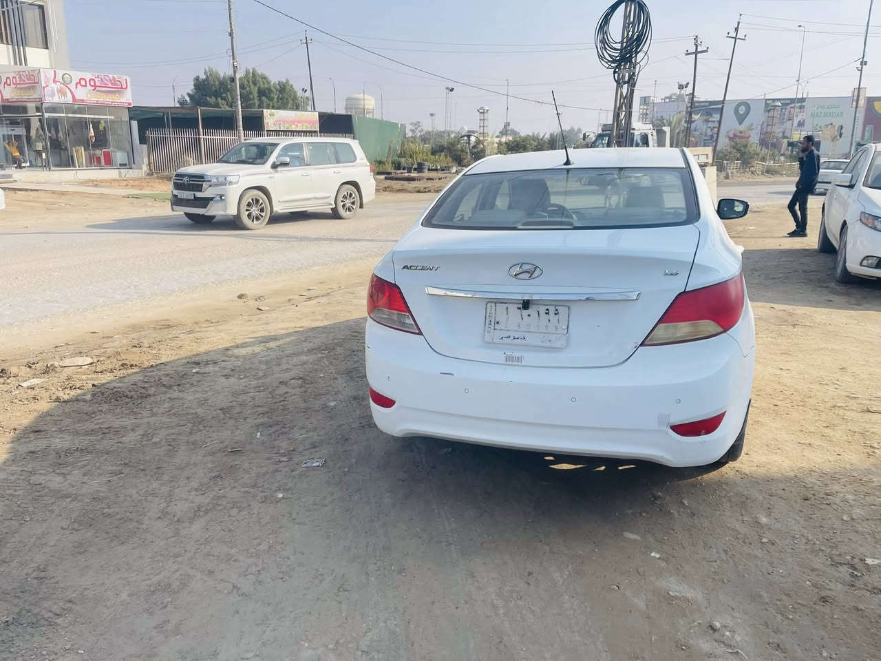 السلام عليكم 
السعر 105
للبيع اكسنت فول خليجي موديل 2014
محرك 1600دبل قطره كير AT مكفولات

كلشي بيه موضح بالسونار 
مواصفات 
فتحه
سلايت 
ويل كروم
تحكم ستيرن 
كاميرا 
وشاشه 
اشاير بالمري 
رقم بابل مشروع وطني تحويل ثاني يوم بيع فقط رايده 105
***********
