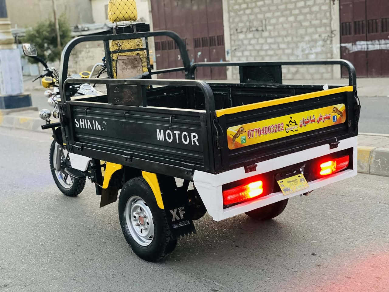 سلام عليكم 
ستوتة للبيع موديل 2021
فحل عالي شاخوان قلاب 
ركبه شرط كهربائيات شرط اوارق كامل
تخم تايرات 3 جوبلس جدد ستوته كلها بلادي 
كل نقص مابيها جاهزه من كلشي 
السعر مليون 450 بيها مجال. ***********.
