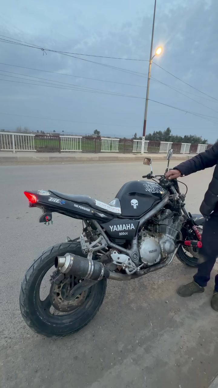 سلام عليكم
ياماها دفل سون 
حجم لمكينه 900s
لل بيع او مراوس حسب لقناعه لمكان بيجي


**إذا كنت صاحب هذا الإعلان وتريد حذفه لأي سبب، رجاءا أرسل رسالة إلى الدعم الفني**