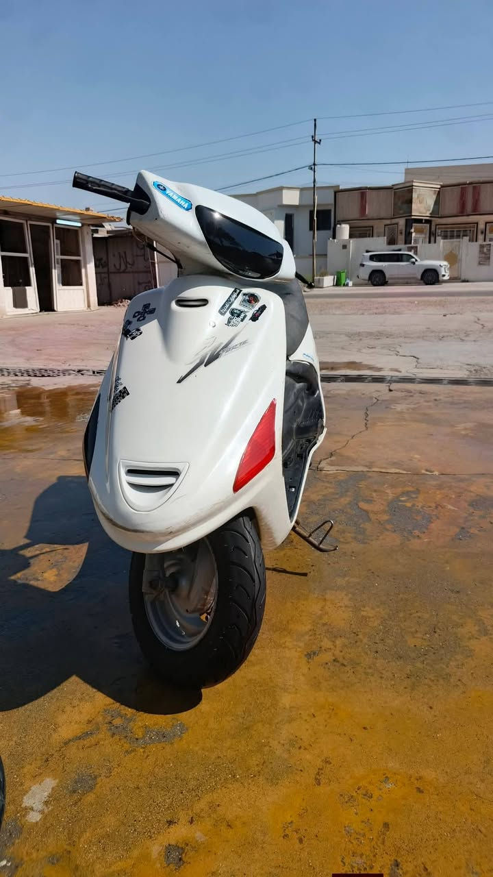 لبيع فراشه مكينه جديده كله جاهزه وشغاله هندر سلف كله جديد كهربائيات كله شغاله مكاني بابل السعر 325 رقمي ***********

