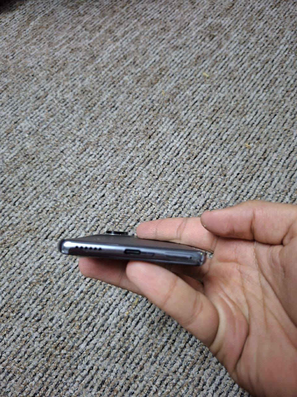 تكنو كامون 40 برو 5g مواصفاتة كدامك موجوده (للمراوس ويا ايفون فقط)


**إذا كنت صاحب هذا الإعلان وتريد حذفه لأي سبب، رجاءا أرسل رسالة إلى الدعم الفني**