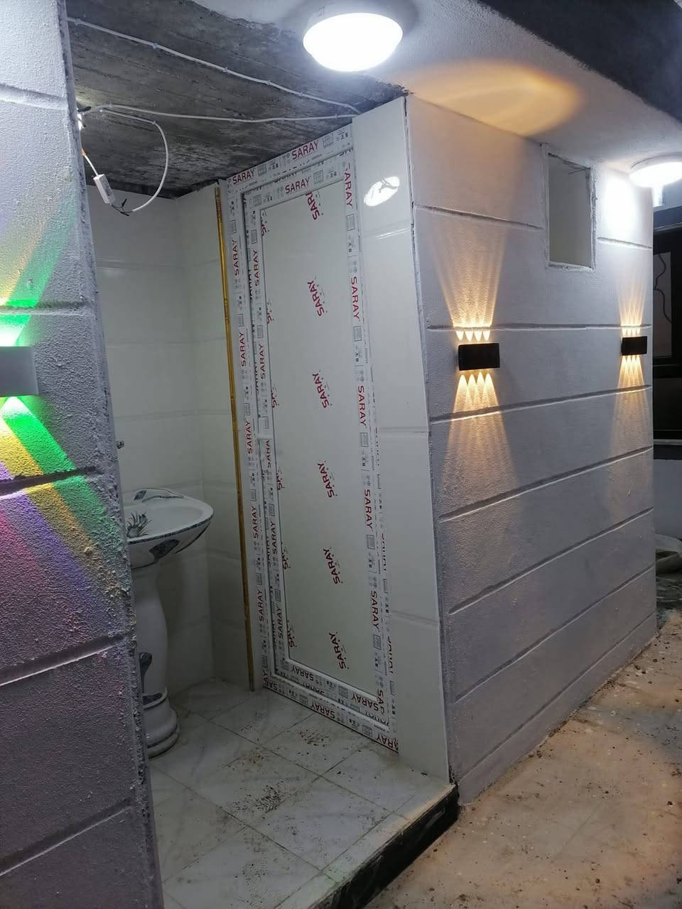 دار للبيع طابق واحد زراعي الدار جديد ونظيف جدآ المساحة ٢٠٠م قرب محطة وقود شمس كركوك السعر ٨٥ مليون ومجال للتواصل ***********
