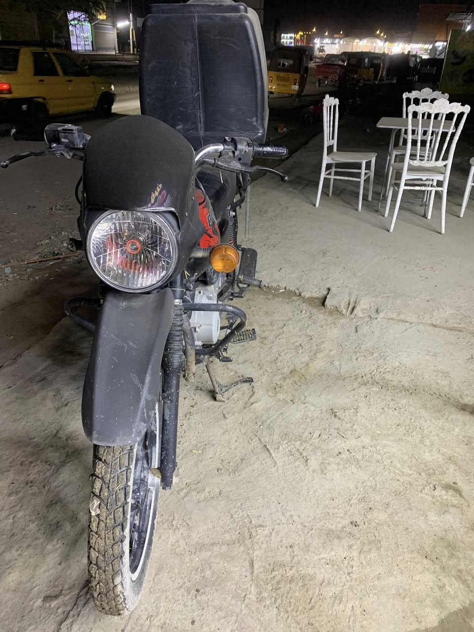 السلام عليكم دراجة بوكسر موديل 2022نضيفة دراجة حلوة رقم وسنوية تحويل نفس اليوم دراجة كاملة مكملة احلى من الصور السعر مليونين و250.  العنوان تاجي سبع البور 
***********
