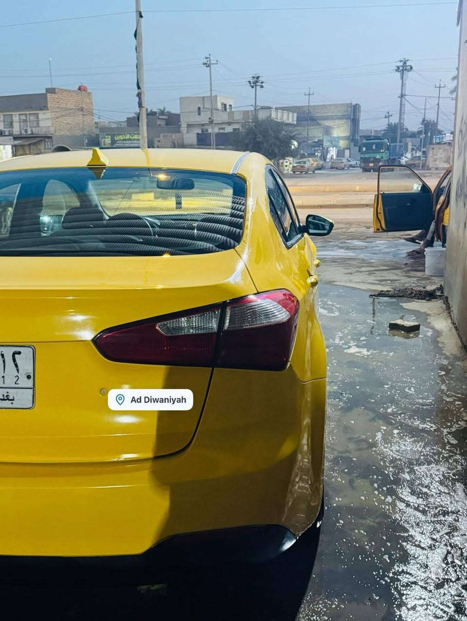 السلام عليكم
فورتي ٢٠١٤ كير عادي وارد امريكي رقم بغداد دولي بأسمي محرك ٢٠٠٠ دوش حادثها جاملغ وبنيد مصفره هيئه وغرامات السعر ٨٥ ورقه وبيها مجال  مكانها ديوانية
للإستفسار أكثر الاتصال على الأرقام 
***********
***********
