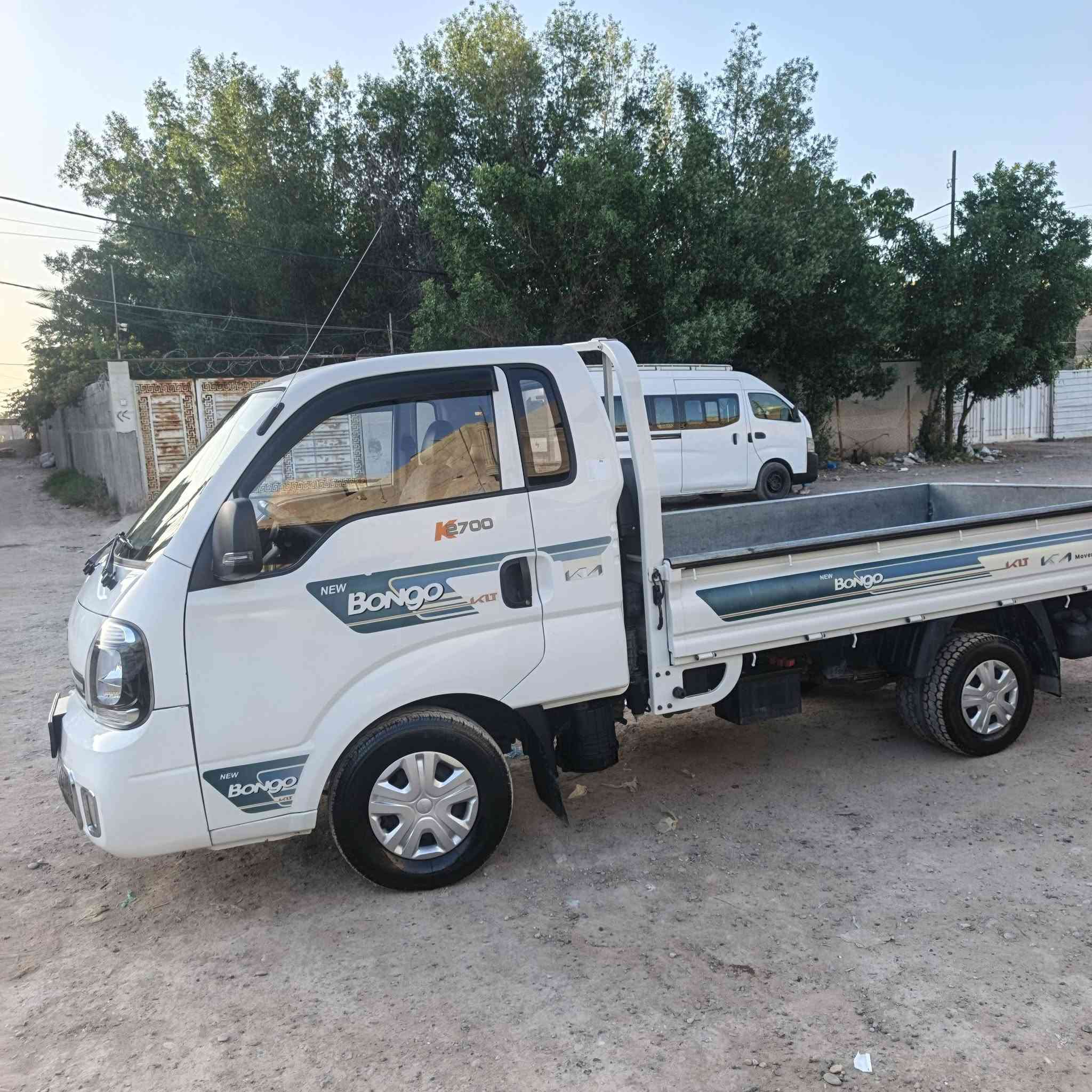سلام عليكم سياره موديل 2023 سونار موجود فقط مكان بغداد قرب دوار تاجيات سعر 142وبيها مجال رقم هاتف ***********
