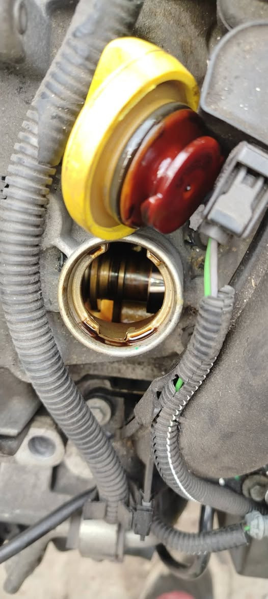 سلام عليكم وصلت مكاين حاوية جديدة لوكان سمبل 
سعر مكينه السمبل والوكان مع الشد والقايش ديكو ورولات ودهن الماني وضمان 30 يوم 750 الف 
يوجد منضومات مال تبريد مال لوكان كامله فريز وراديتر وكمبريسرات وتوجد ايضاً ادوات احتياطيه مال لوكان جديد وتفصيخ كامل صدر خلفي امامي كامل 
توفر داينموات حاويه فرنسي وسلفات 
يتوفر ايضاً منظومات بور كامله ابلادي شركه وتوفر ايضاً دشابيل لوكان حاويه فرنسي ويوجد ايضاً ايسيات وماب سنسر 
نوزلات وبلاكات ومجاول حاويه وجديد 
يتوفر ايضاً مراوح حاويه فرنسي وتفصيخ 
ويوجد عنابر بريك جديد مع سائل البريك اصلي العمل بشرط الفحص 
العنوان بغداد الدورة ابو دتشير مقابيل علوة الرشيد للاستفسار يوجد واتس اب بالارقام 
‭0770 539 4017‬
  ‭   ***********
