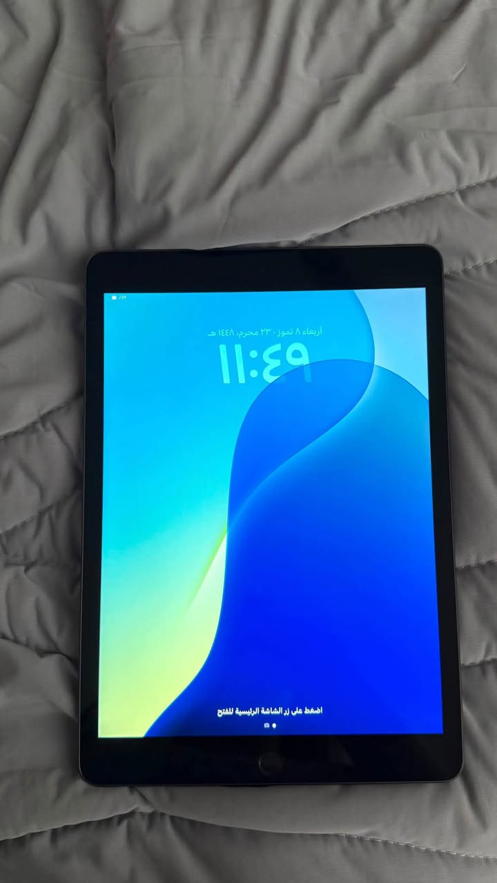 Apple ipad  9
جيل تاسع ذاكرة 64G
نظيف مابي كسر ولا خدش وشاشته شغالة بالكامل ومابي اي خلل
بطاريته زينه ماعرف شكد بالضبط بس من اشتريته لليوم استعماله كلش قليل بس دراسه
والبصمة كذلك شغالة ١٠٠٪؜
300 الف
للاستفسار ***********
