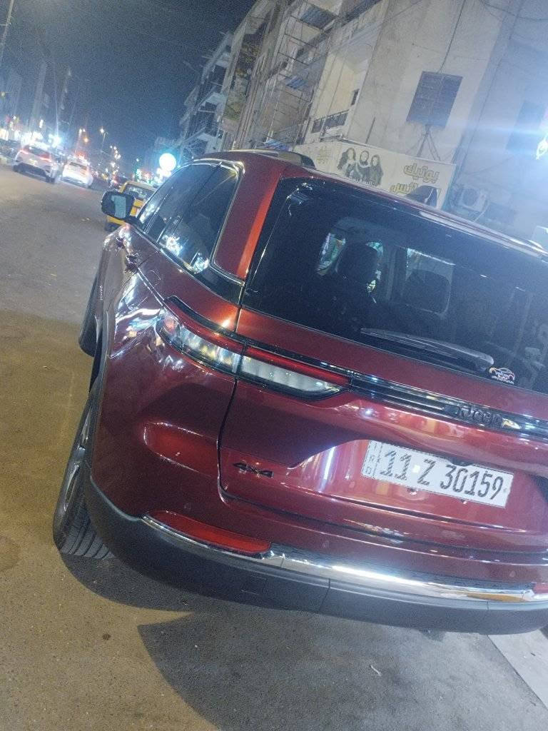 السلام عليكم احبتي جيب هايبرد موديل 2023 3شاشات بصمه بانوراما فوول مواصفات 5 راكب ماشيه 68 حادثها جاملغ خلفي وقبق الجنطه عارضها ب285 وبيها مجال شي بسيط رقم بغداد
مكانها الاعظميه ***********
