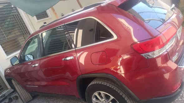 Jeep 2014جيب
تحديث بجم مال 2020ضررها بنيد  خشم جاملغ 
رقم بغداد الجديد / سنويه و هزه و ارقام جدد
المواصفات فول ١/١ لمتد :
- مكينة 3,600 / ٦ سلندر
- سقف بانوراما
- صندوق كهرباء
- كشنات جلد  
- كشنات تحكم كهرباء 
- كشنات تدفئه + تبريد
- كشنات خزن Memory
- ستيرن تحكم كهرباء + ستيرن تدفئه
- شاشة كبيره
- كاميرا خلفية دوارة
- بصمة تشغيل / بصمة ابواب
- حساسات خلفية 
-   -
جاهزه بدون نقص
صدرها لوك ترايها يخبل و تخم تاير جدد
متحتاج اي مصرف و شوفتها بالواقع احلى
السعر 220 ورقه بيها مجال بسيط
عنواني ذي قار سوك شيوخ 
***********
