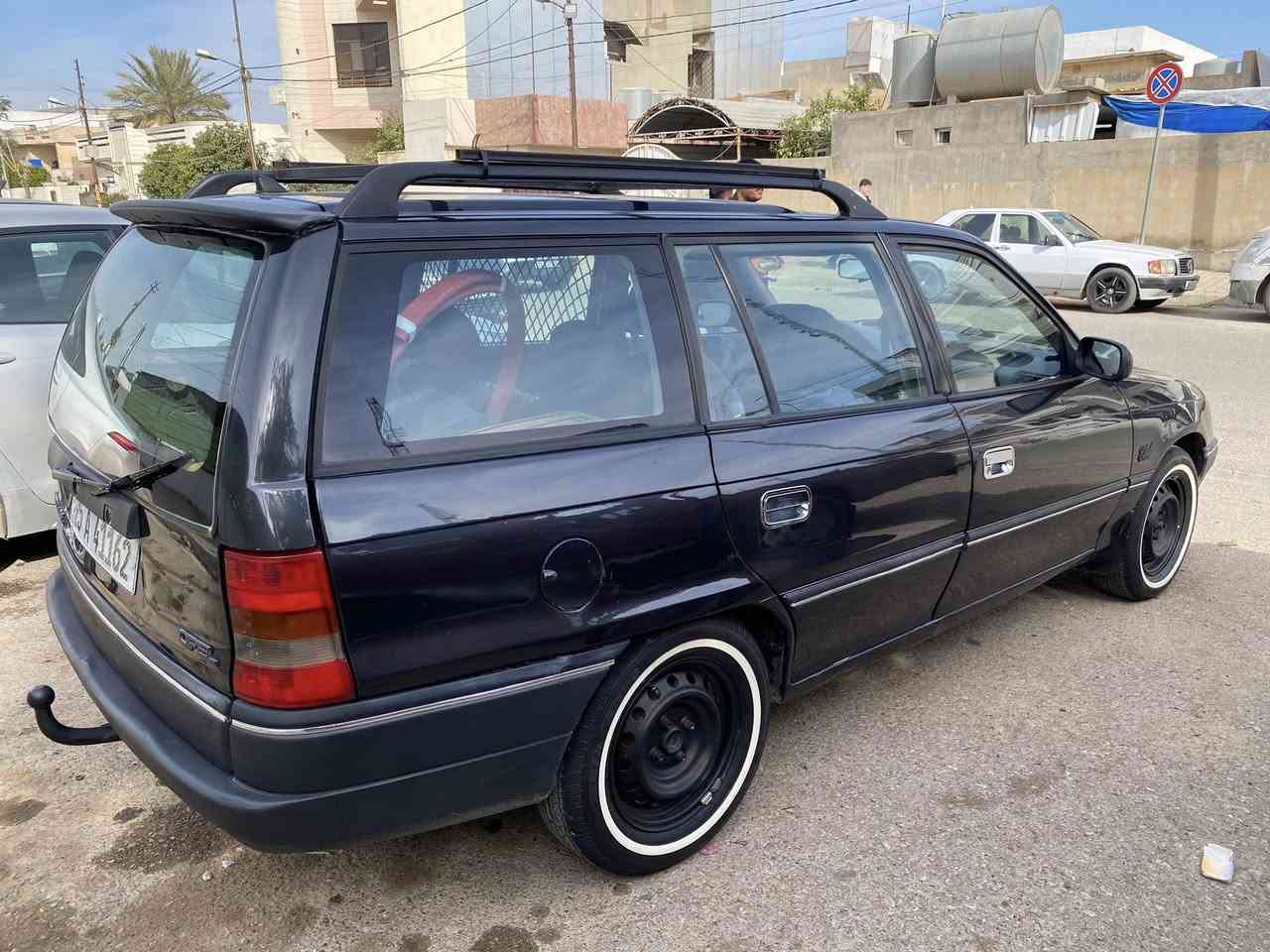 سلام عليكم اوبل استره استيشن
موديل 1992
محرك 16
سنويه ل 2030
هزه جديده
كوبون بانزين
بدون حادث وتبديل بلاد سياره
تايرات جديد قبل سبوع
بس هلال بيه 
تحويل ثاني يوم سنويه
سعر45
***********
