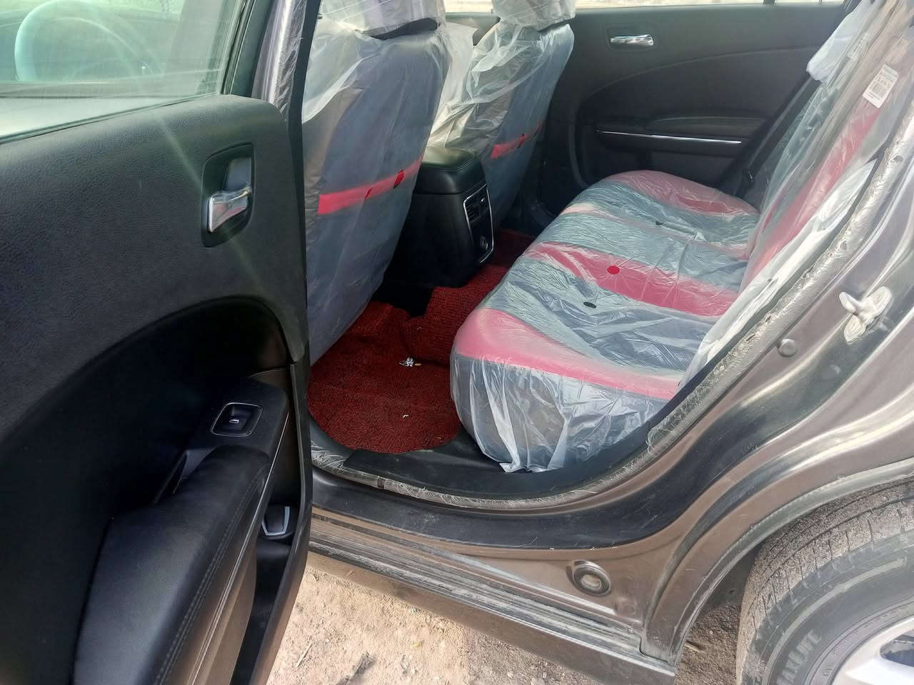 جارجر موديل 2014 للبيع، نضافه 100%
كير محرك كفاله رقمها بغداد نكليزي جديد هسه مسويه
السيارة بأسمي تحويل ثاني يوم / السونار بالصور
السيارة كامله من كل النواحي مال بيت ما متعوبه
تبريد حداديه تخم تاير جديد، كير ماوس دوشمه جديدة
مكينه 6 سلندر 3600 مابيها اصراف خير من الله
سعرها 145 وبيها مجال قليل
مكانها العماره مركز المدينه 
تواصل تصال ***********
