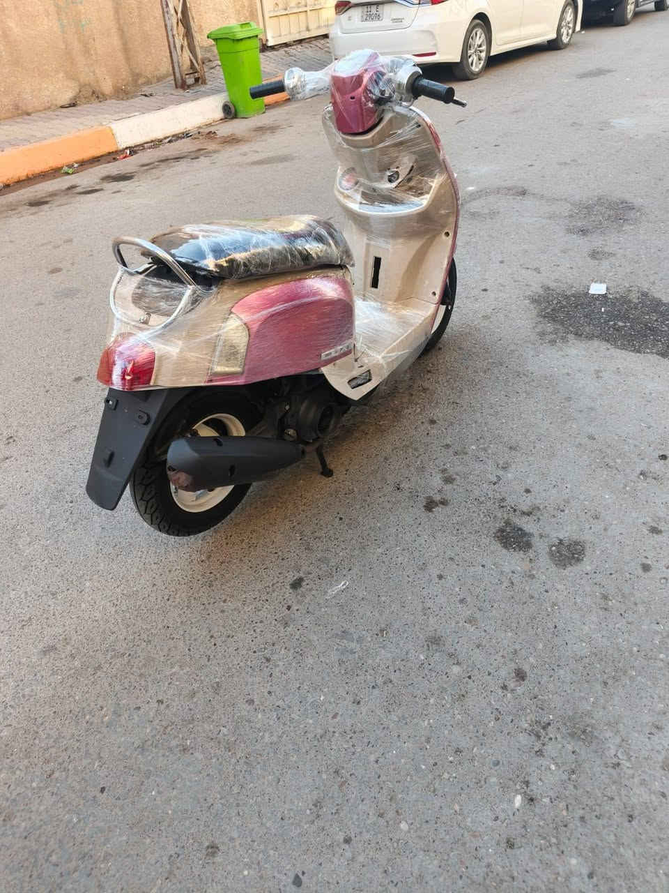 السلام عليكم دراجه بوليس 2009كامله مكمله مكينه خرسه كهربايات كله شغال  لبيع اومراوس مكاني ديالئ رقمي*********** السعر 475
