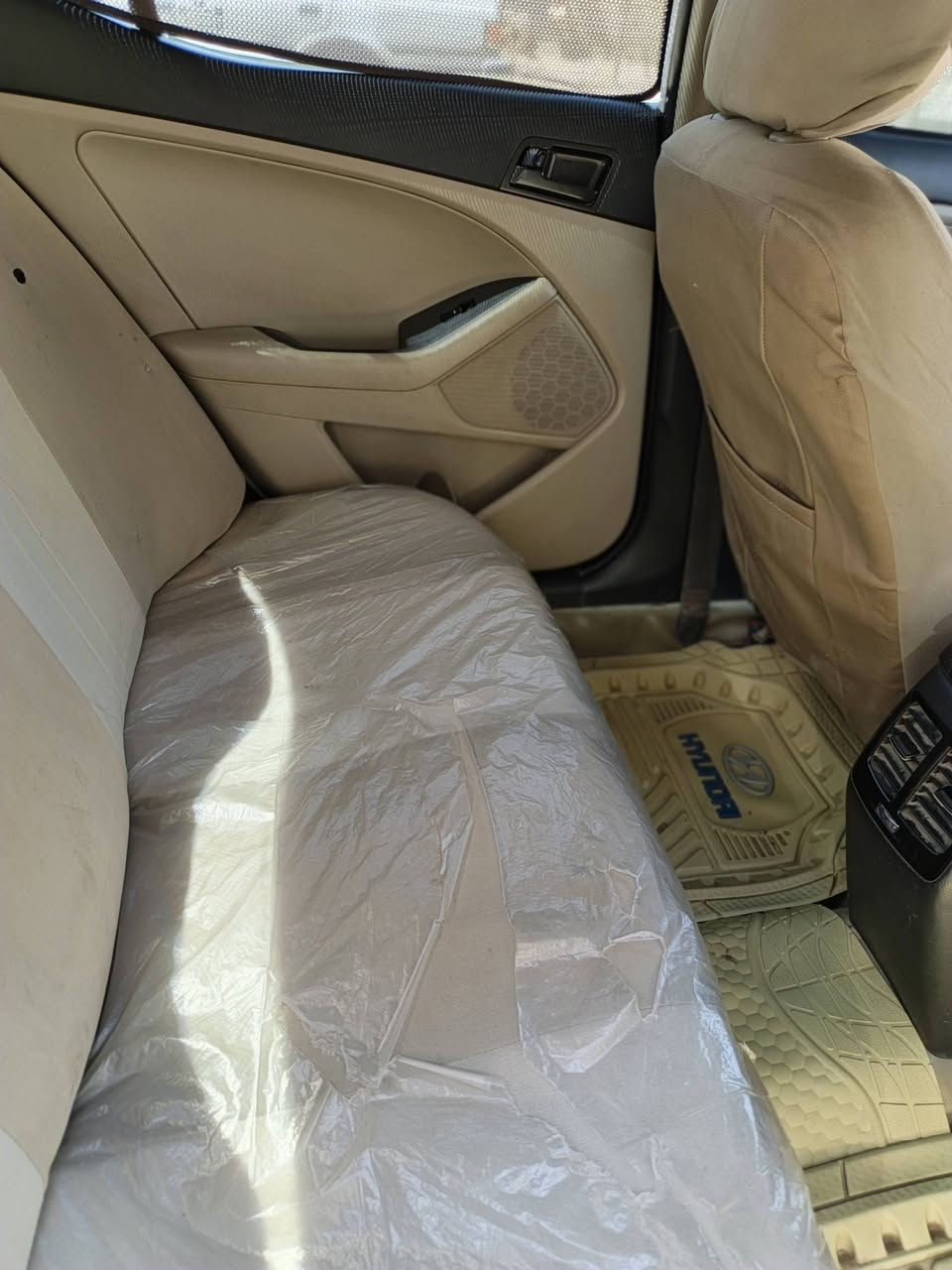 سلام عليكم اوبتيما 13خليجي لبيع محرك 2000دوش  تبريد خير من الله سياره جاهزه مانقصه شي رقمها بابل بسمي بيه قطعه وحده صبغ ولباقي كفاله سياره مكانه ناصريه سعر 125وبيه مجال ستفسار *********** وبيه ملضومه غاز شغاله
