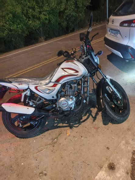 دراجه سنكي نظيفه واحد على واحد السعر 1,300 موديل23
***********
