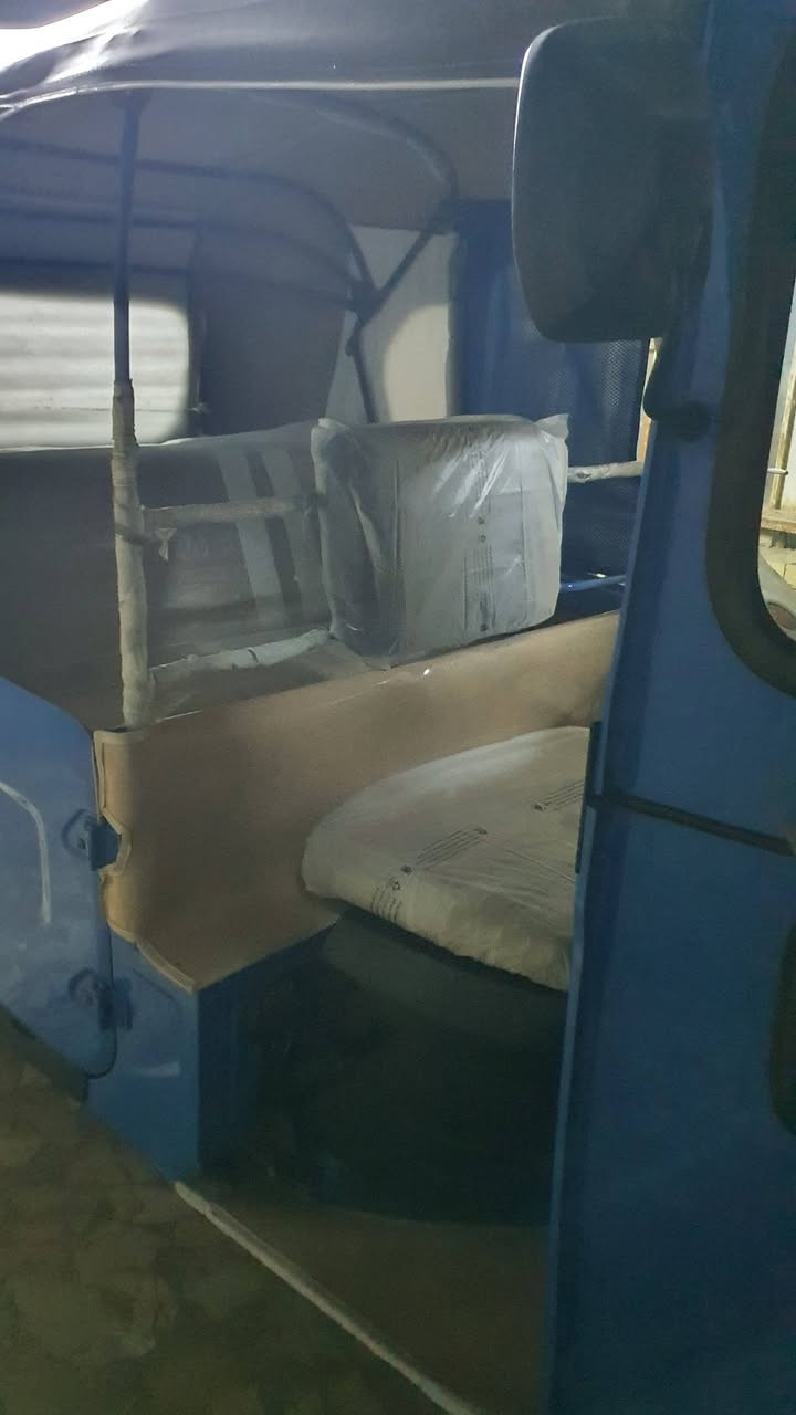 السلام عليكم تكتك موديل ٢٢ مرقم للبيع مكفوله كفاله عامه عدا بارد قليل كلش بالصفحه السعر 9200 وبيها مجال قليل ***********
