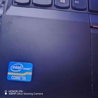 كور i5 • ٨GB رام • ٥١٢GB