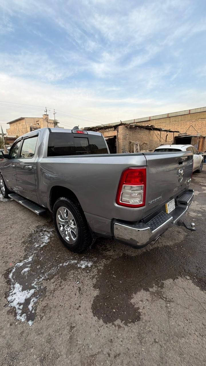 السلام  عليكم 
لبيع رام موديل 2021 ماشية 72ميل حادثها بدي سيارة نضيفة وجاهزة رقم بغداد السعر 28000
مكانها بغداد 
الاستفسار رقم صاحب السيارة
***********
