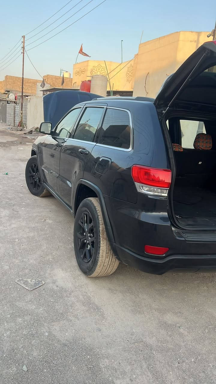 سلام عليكم جيب الريدومديل 14 البيع مروس عادي ستفسار خابر علا رقمي***********
