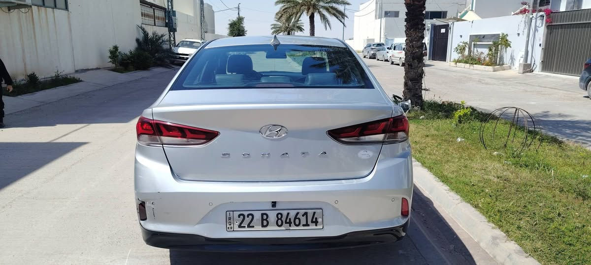 سوناتا كوري مديل  2021✅
كفاله عامه  ✅
ماشيه 75 كيلو حقيقي ✅
مكينه  دوش✅
مكان السياره النجف الاشرف ✅

السعر 175
*********** النجف, العراق
