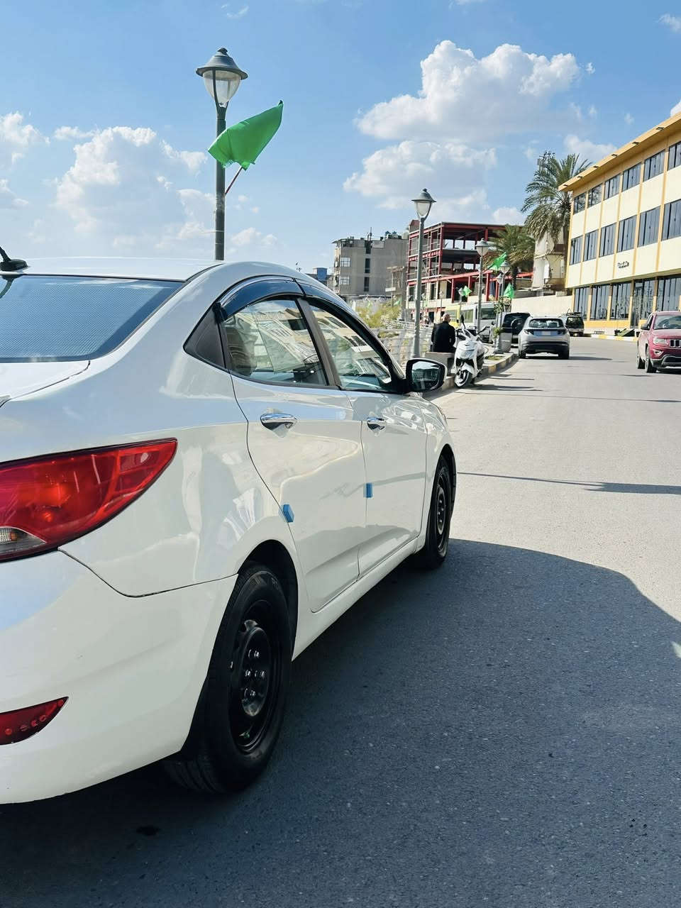 هونداي اكسنت💙
موديل 2016 ✈️
محرك 1600✅
وارد امريكي خشم الجاملغ بدون دواخل فقط ✅
بيه 3 قطع صبغ لجمالية بدون بارد بدون ضربة🤍
كير خير من الله انسه تاخير بنمر 👍
محرك لا تبخير ولا تنقيص ولا نضوح شرط كفاله😌
تبريد ثلج تدفئة شغالة❄️♨️
داخل جديد بمعنى الكلمة🌹
تخم تاير جديد لوك 🐆
ادامة جديده ربع مذب عليها 😌 
رقم انكليزي بغداد مميز13233🦾
نص فول السيارة 👌
باسمي تحويل ثاني يوم ⭐️
مكاني بغداد كورنيش الكريعات🤎
السعر ٩٣✅
اتصال ***********
